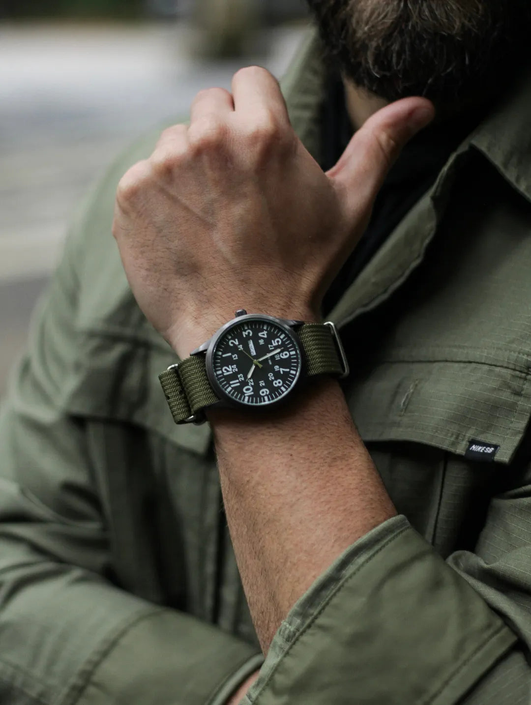 NORDHORNE SENTINEL BLACKOUT - (WATCH + EXTRA STRAP)