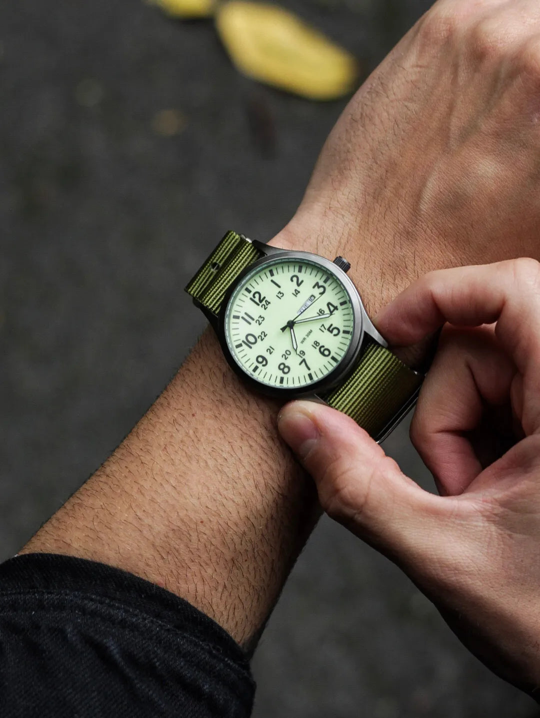 NORDHORNE SENTINEL NOMAD - (WATCH + EXTRA STRAP)